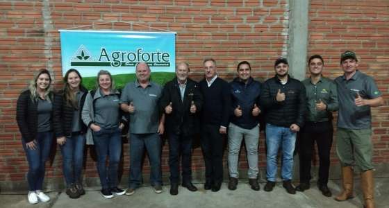 Van Ass Sementes presente em evento da Agroforte