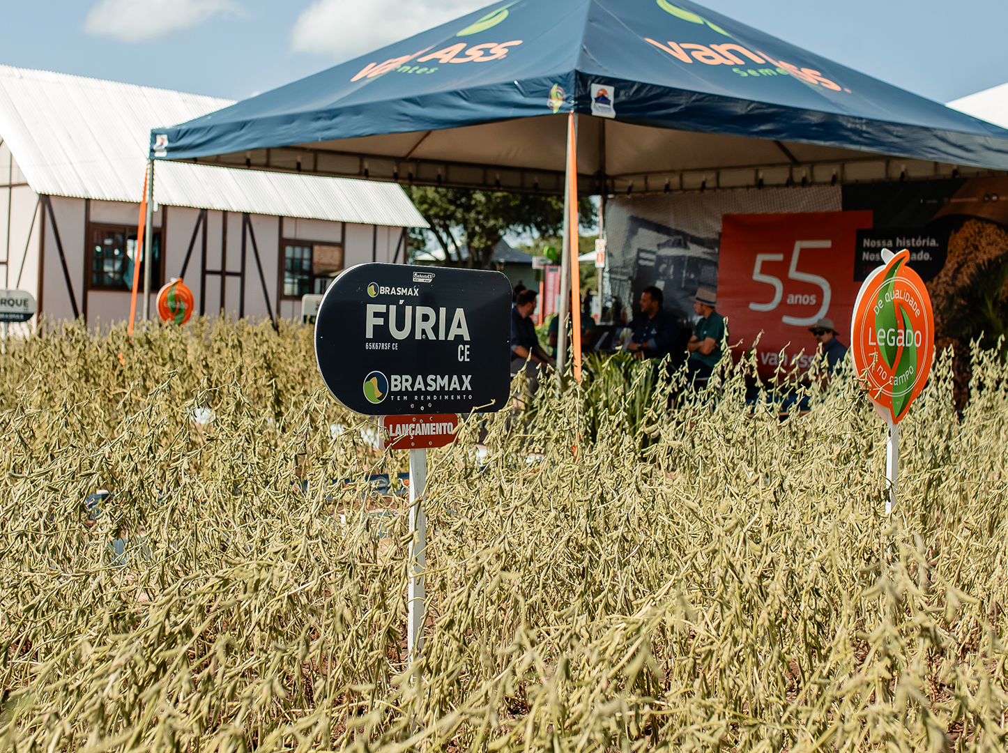 Van Ass na 22ª Expoagro Afubra